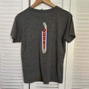 Duke’s Maui Gray Short Sleeve Kids Tee with Surfboard Graphic 10/12